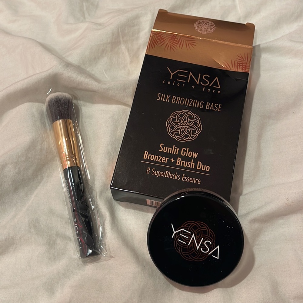 Yensa Bronzer Glow